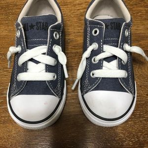 CHUCK TAYLOR ALL STAR STREET OX SNEAKERS